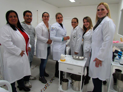 Manipulação medicamentos é tema de atividade prática